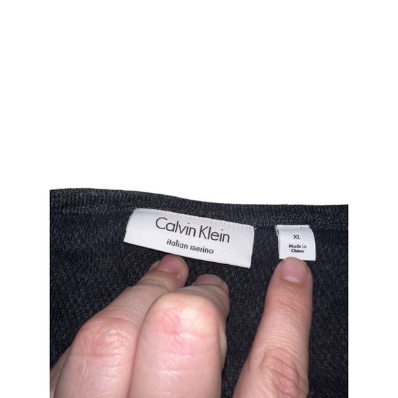 Calvin Klein Italian Merino Wool V Neck Sweater Mens Sz XL Dark Gray - Picture 3 of 6
